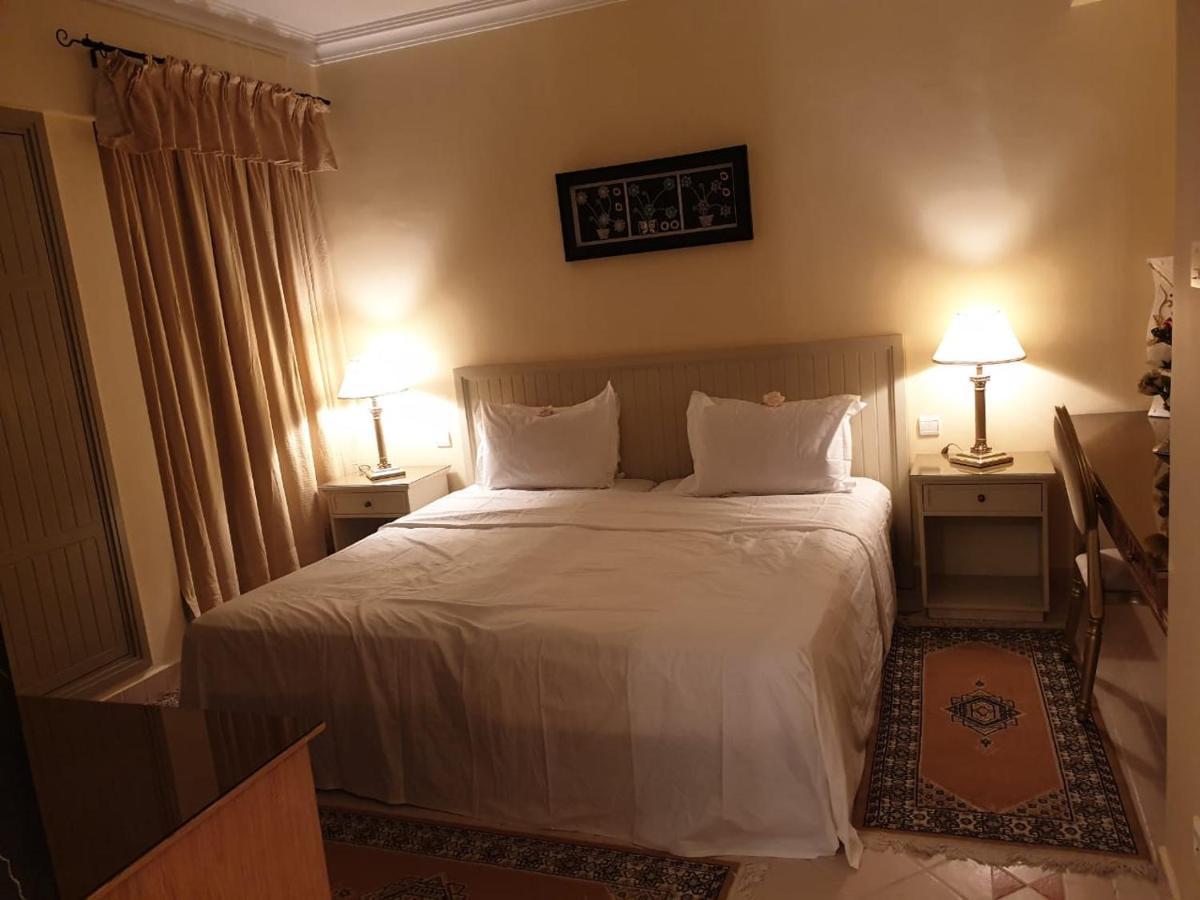 Farah Safi Hotel Buitenkant foto