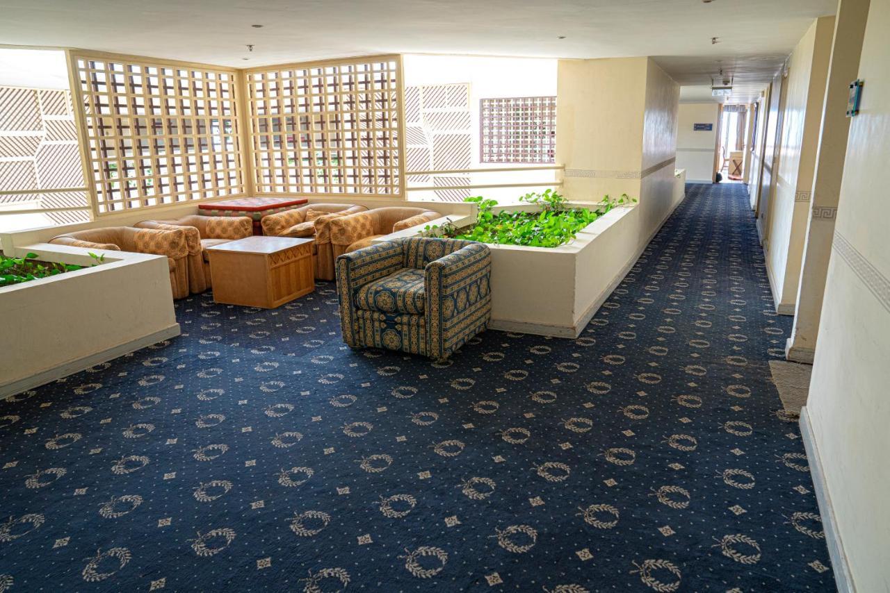 Farah Safi Hotel Buitenkant foto