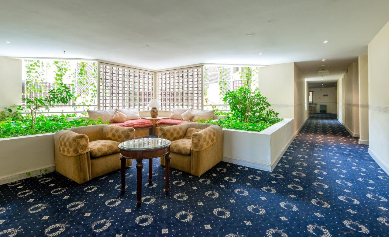 Farah Safi Hotel Buitenkant foto